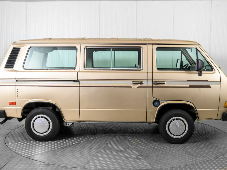 Bild 10/50 von Volkswagen T3 Caravelle GL 1.9 (1986)