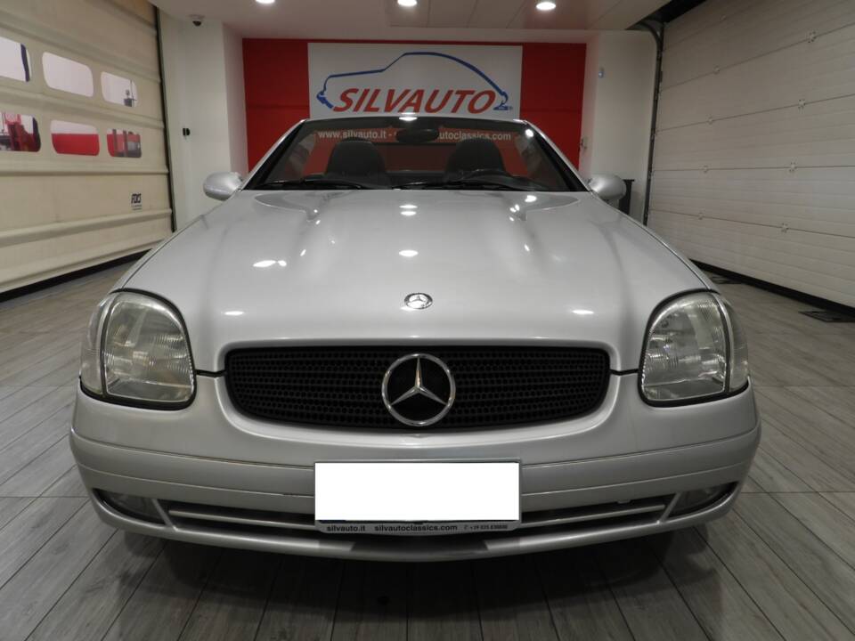 Image 2/7 of Mercedes-Benz SLK 200 (2000)