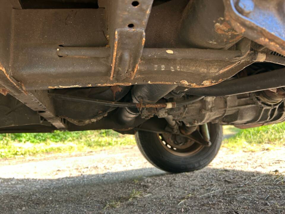 Image 17/20 of Volkswagen T2b Kombi (1974)