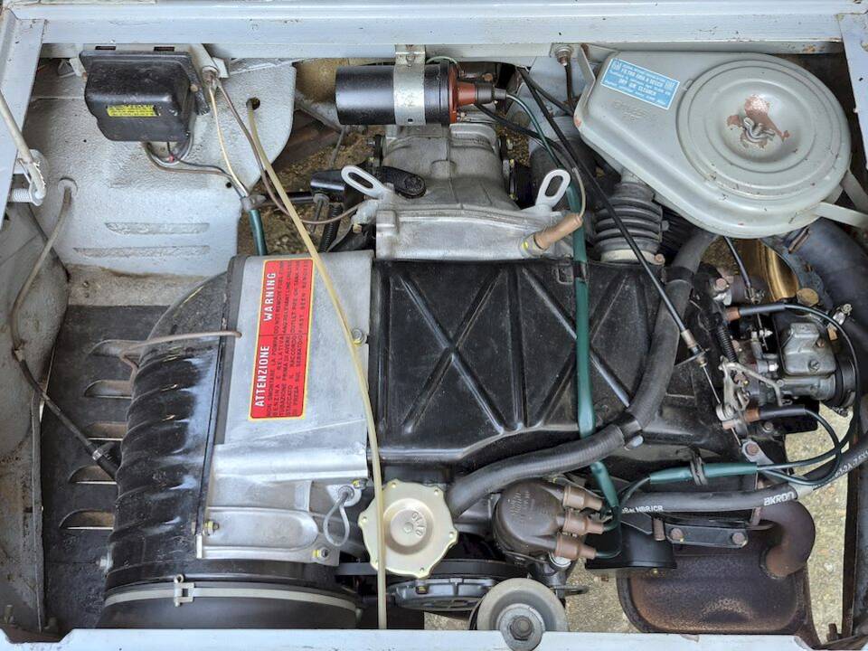 Image 41/43 of Autobianchi Bianchina Panoramica (1969)
