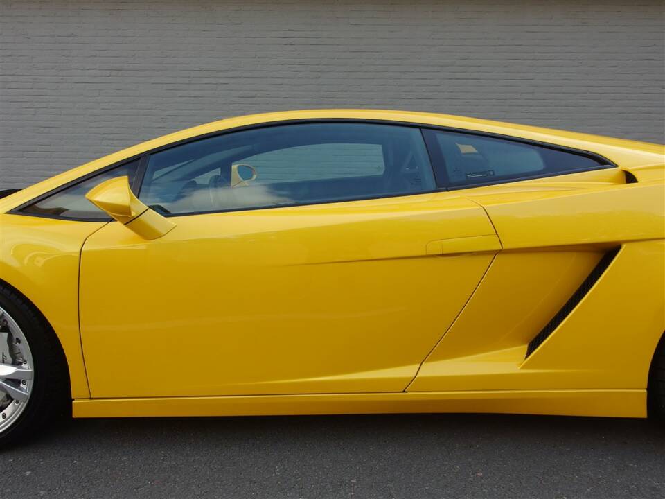 Bild 30/98 von Lamborghini Gallardo (2003)