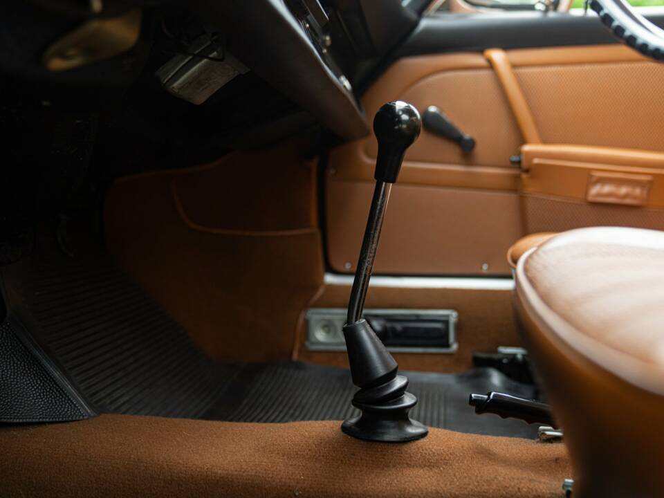 Immagine 42/50 di Porsche 911 2.0 T (1968)