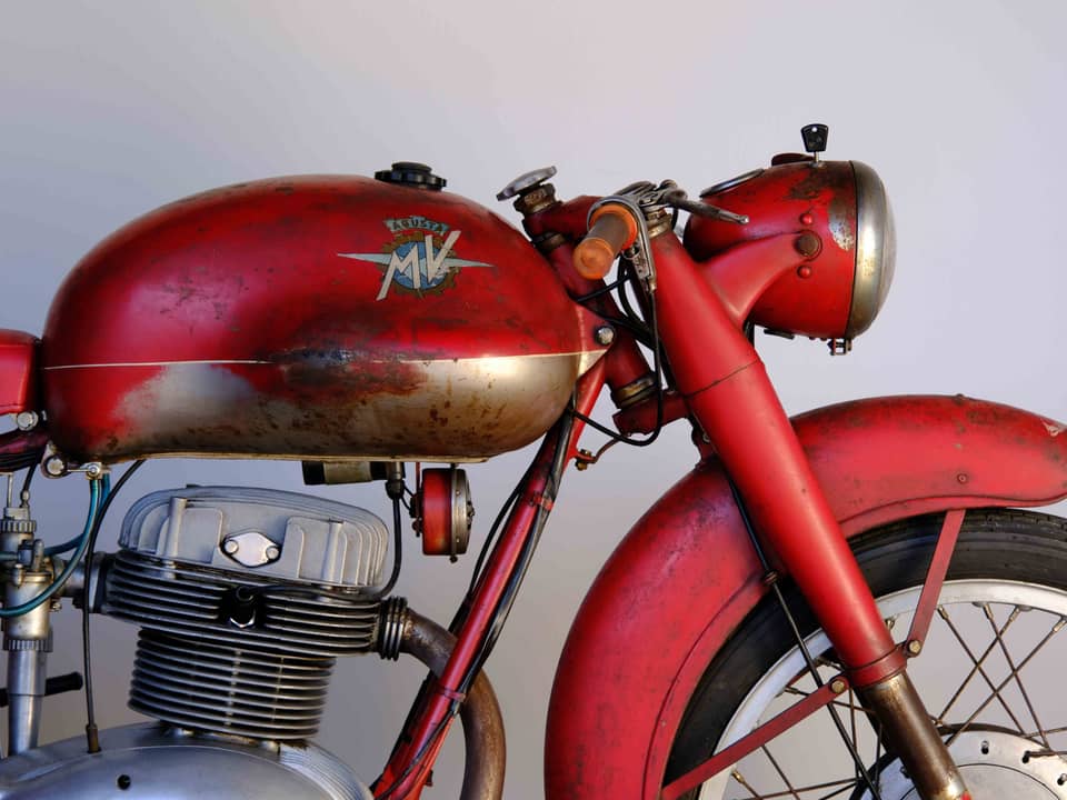 Image 4/83 of MV Agusta 175 CS Sport Disco Volante (1955)