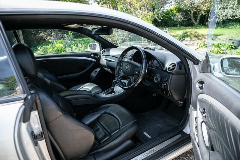 Afbeelding 22/34 van Mercedes-Benz CLK 63 AMG (2007)