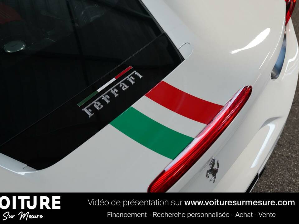 Image 37/50 of Ferrari 488 GTB (2015)