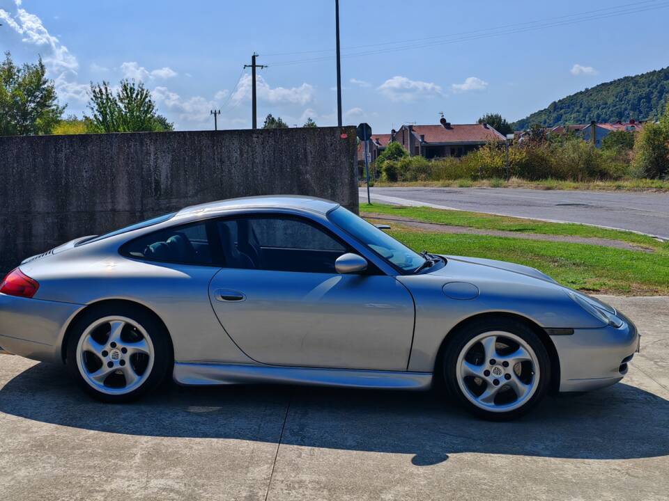 Image 5/50 de Porsche 911 Carrera (1999)