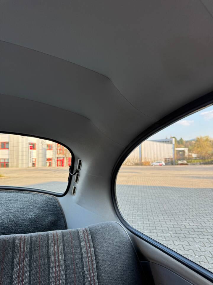 Bild 49/99 von Volkswagen Käfer 1200 Jubiläumsmodell (1985)