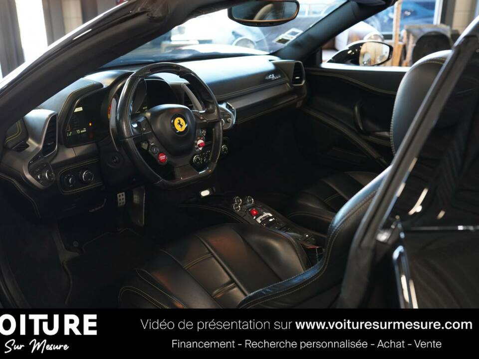 Immagine 3/28 di Ferrari 458 Spider (2012)
