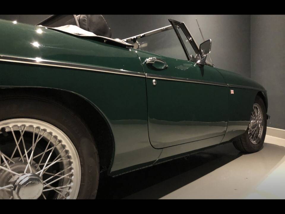 Bild 21/40 von MG MGB (1974)