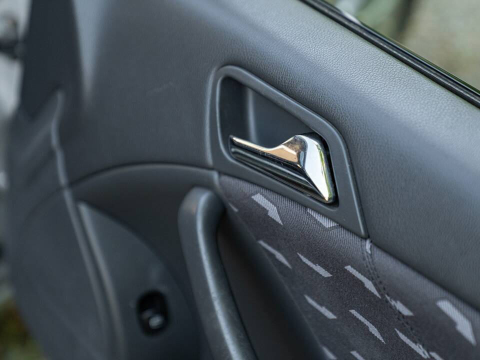 Image 33/50 of Mercedes-Benz C 320 Sportcoupé (2003)