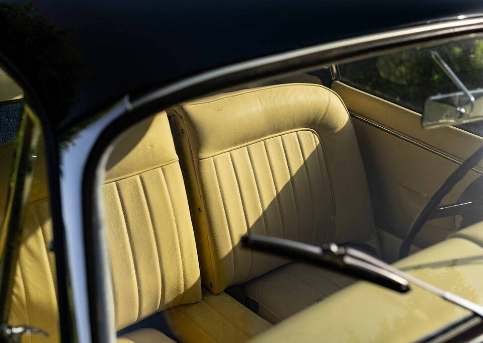 Immagine 6/8 di Jaguar XK 150 FHC (1957)