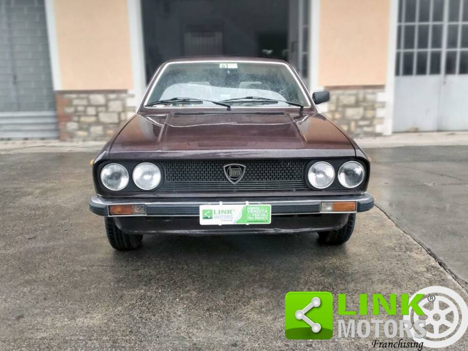 Bild 2/10 von Lancia Beta Coupe 1300 (1979)