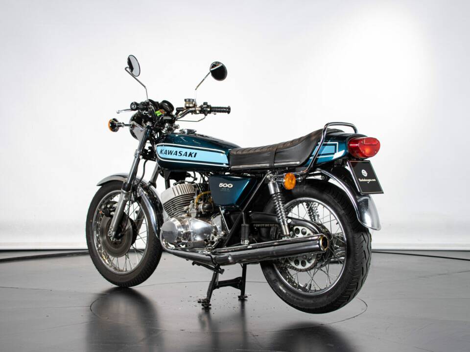 Image 3/50 of Kawasaki DUMMY (1976)