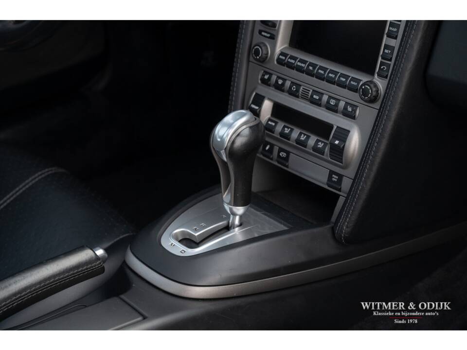 Bild 37/39 von Porsche 911 Carrera 4 (2006)