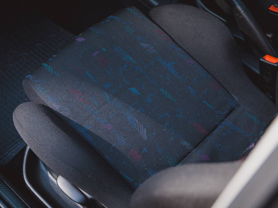 Image 22/39 of Volkswagen Golf IV 1.8T GTI (1998)