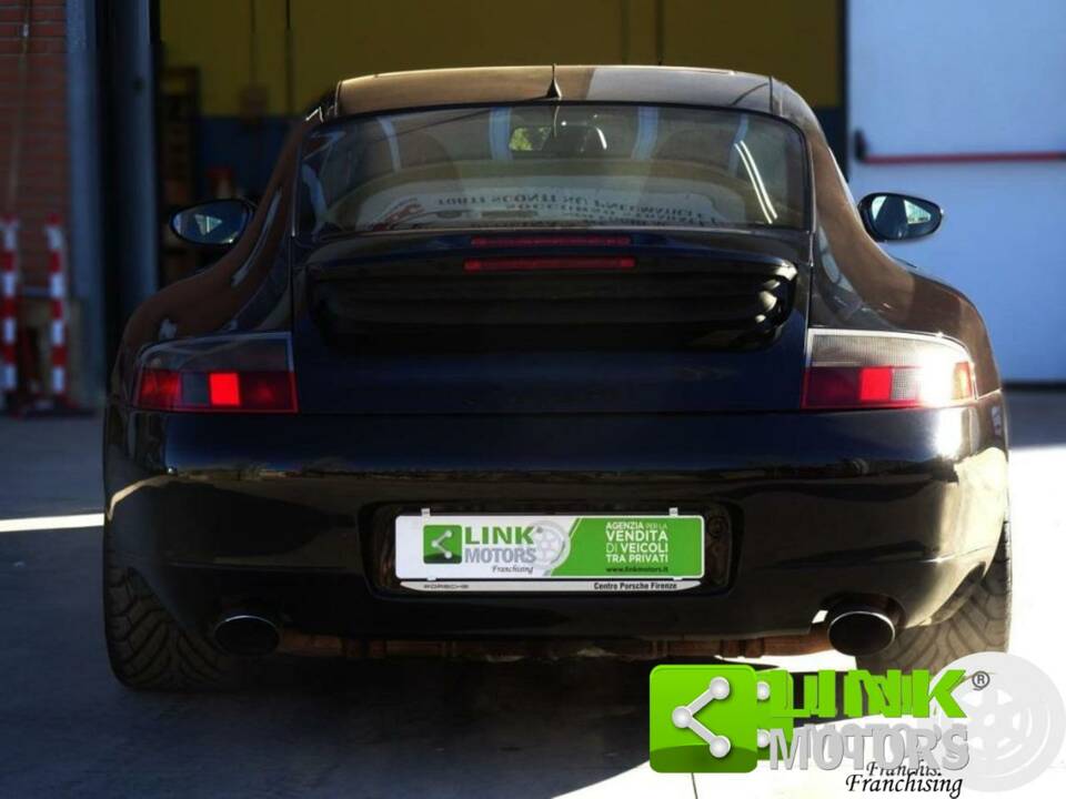 Bild 2/10 von Porsche 911 Carrera (1999)