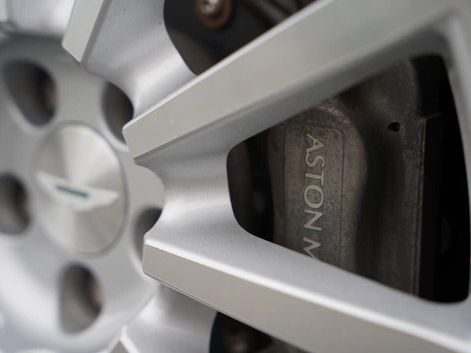 Image 50/50 of Aston Martin V12 Vanquish S (2007)