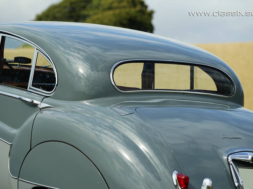 Image 17/25 of Jaguar Mk VIII (1958)