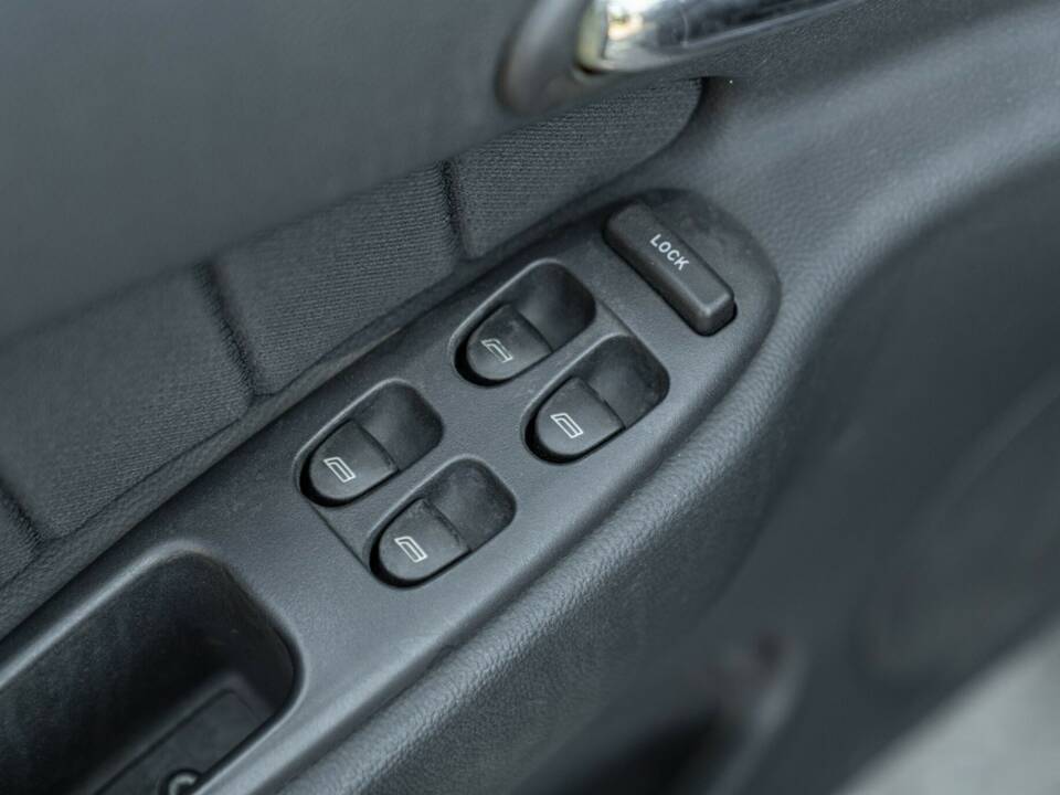 Bild 37/50 von Alfa Romeo 156 2.5 V6 (2000)