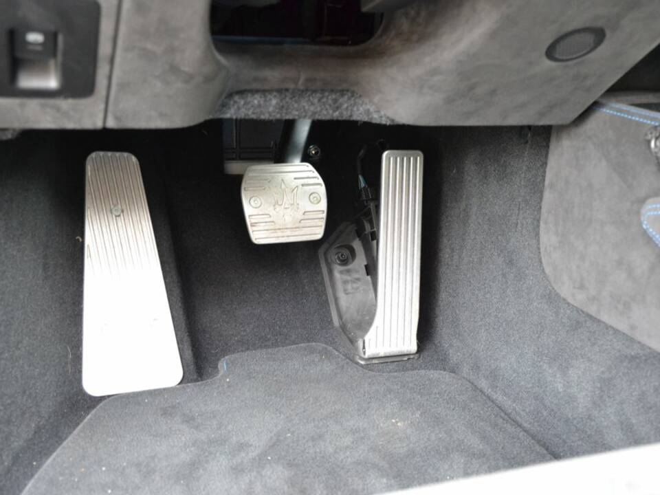 Image 15/67 de Maserati MC20 (2023)