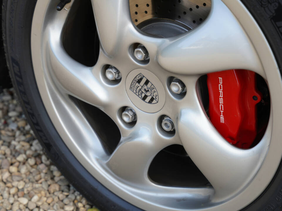 Immagine 42/50 di Porsche Boxster S (2000)