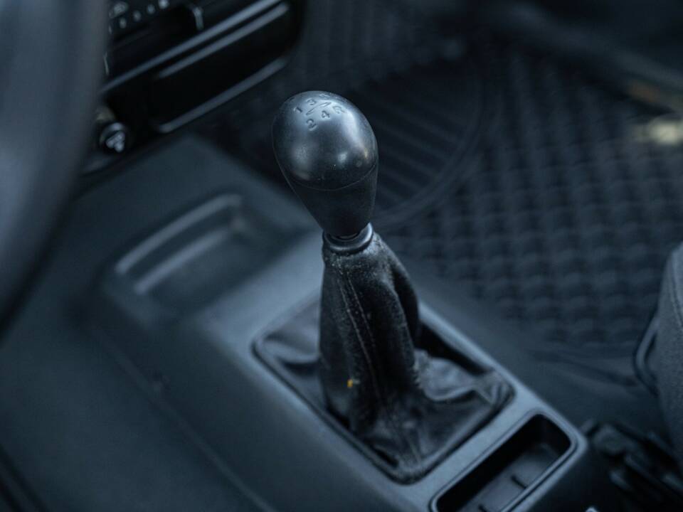 Image 25/46 de Hyundai Accent 1.3 (1997)