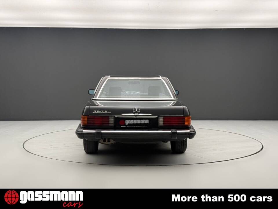 Image 7/15 of Mercedes-Benz 380 SL (1985)