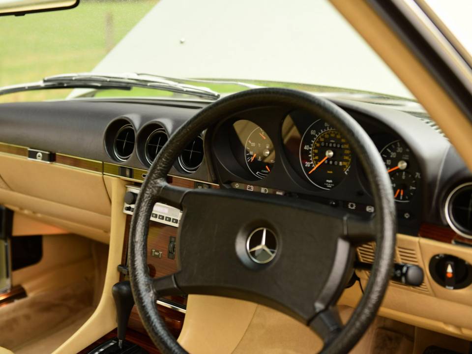 Bild 19/50 von Mercedes-Benz 500 SL (1983)