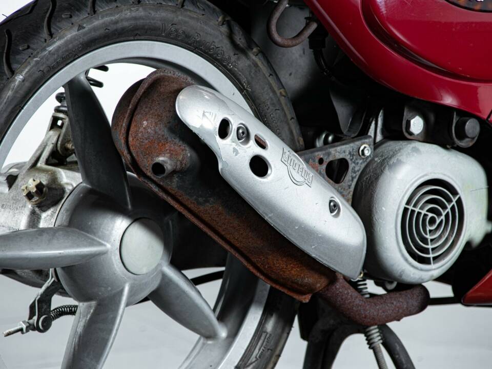 Bild 29/50 von Aprilia Scarabeo 50 (1994)