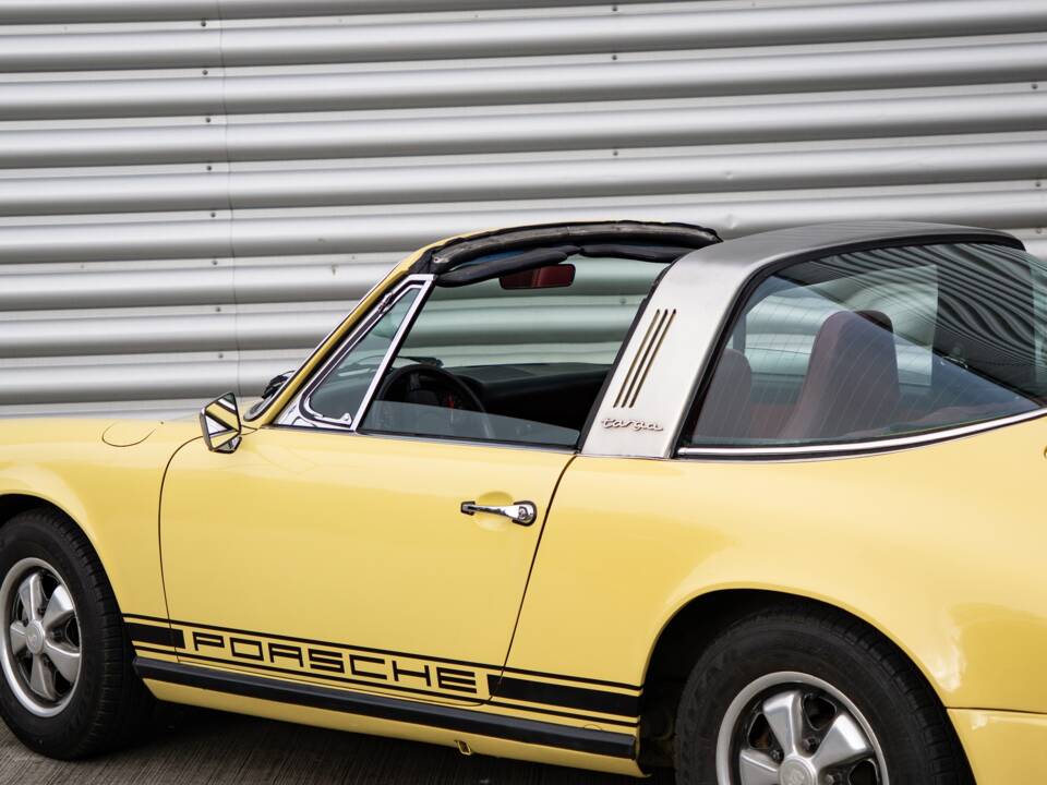Bild 9/24 von Porsche 911 2.7 S (1974)