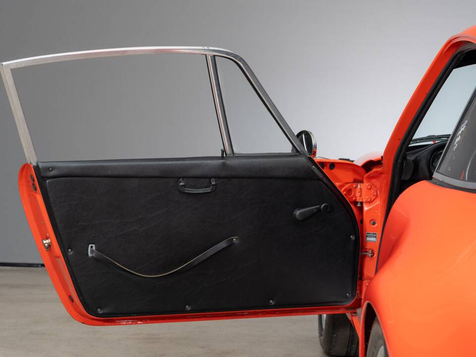 Bild 16/26 von Porsche 911 2.5 ST (1971)