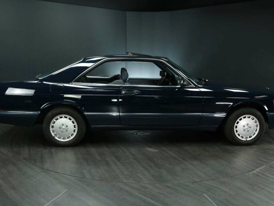 Image 7/30 de Mercedes-Benz 420 SEC (1990)