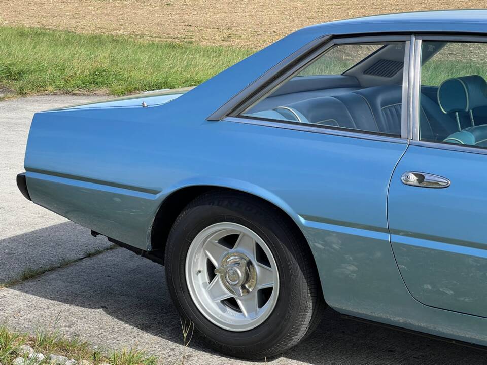 Bild 6/54 von Ferrari 365 GT4 2+2 (1975)