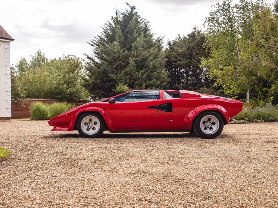 Image 5/11 of Lamborghini Countach LP 5000 S QV (1987)