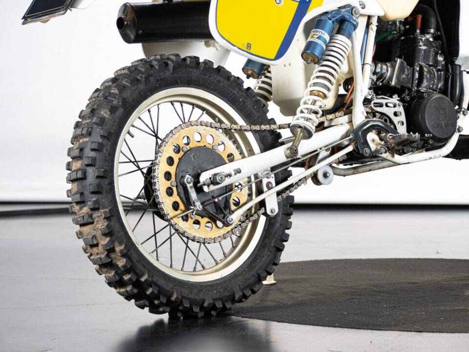 Image 28/50 of Husqvarna WR 250 (1985)