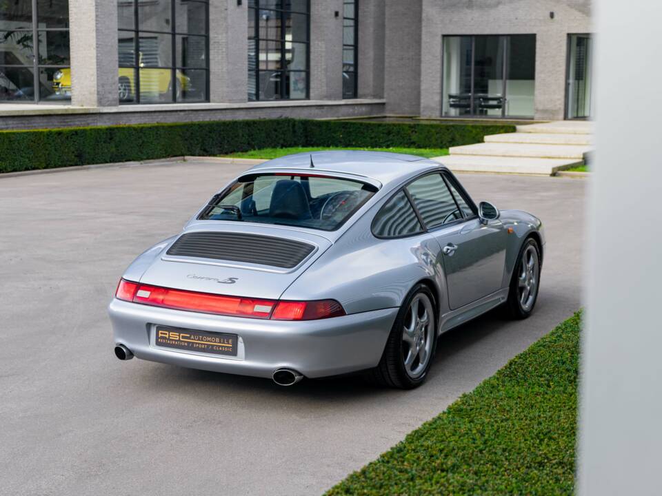 Bild 13/33 von Porsche 911 Carrera 4S (1996)