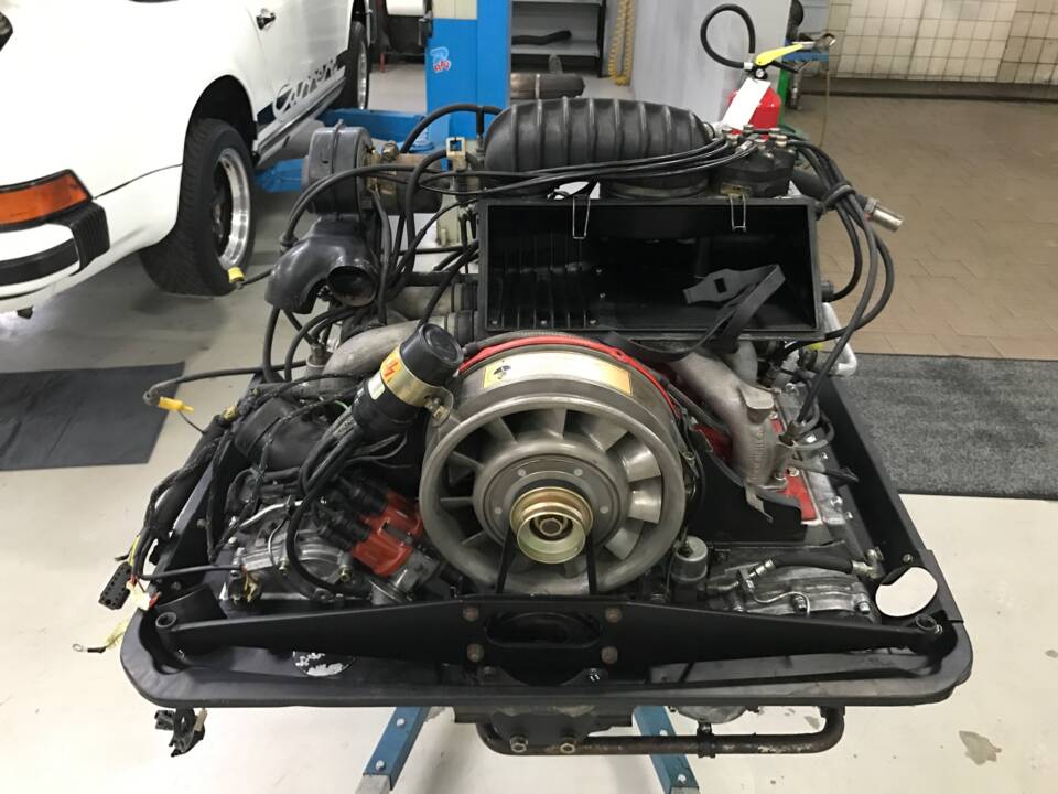 Bild 86/93 von Porsche 911 Carrera 3.0 (1976)