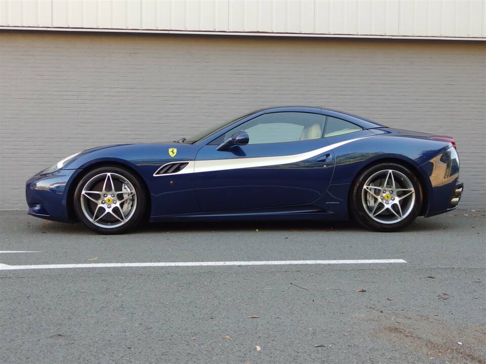 Bild 5/99 von Ferrari California (2009)