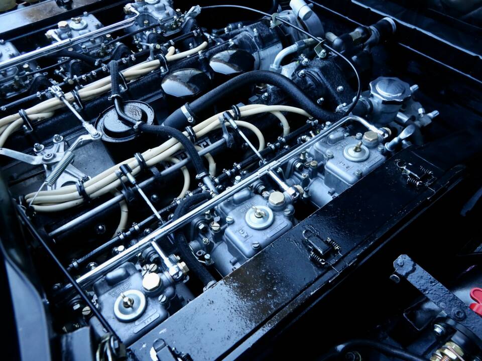 Imagen 15/50 de Ferrari 365 GTB&#x2F;4 Daytona (1971)