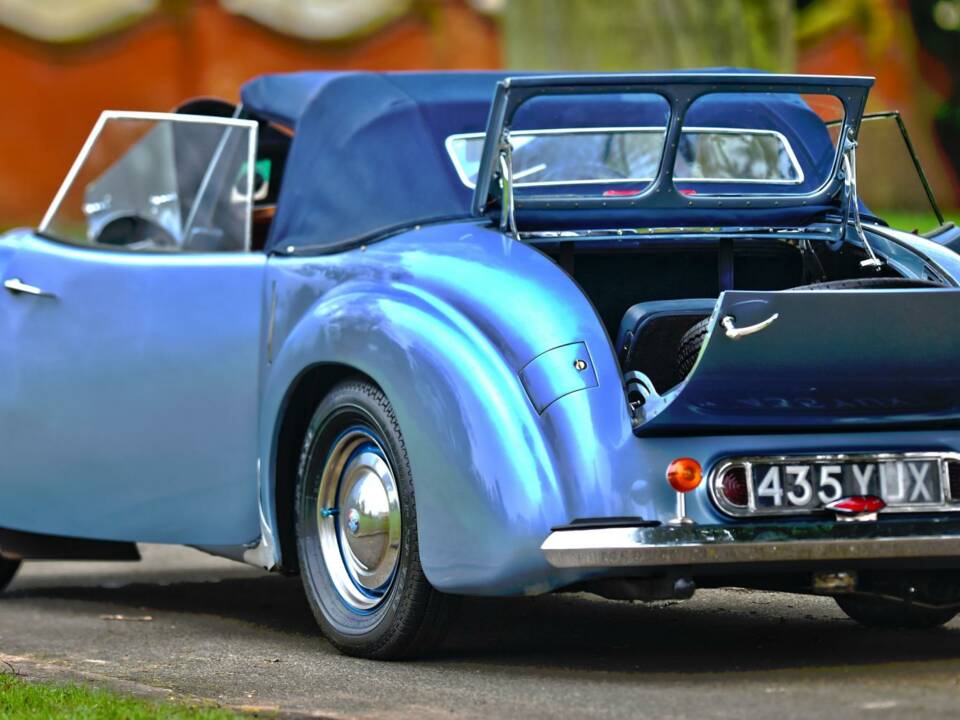 Image 28/50 of Triumph 2000 Roadster (1949)