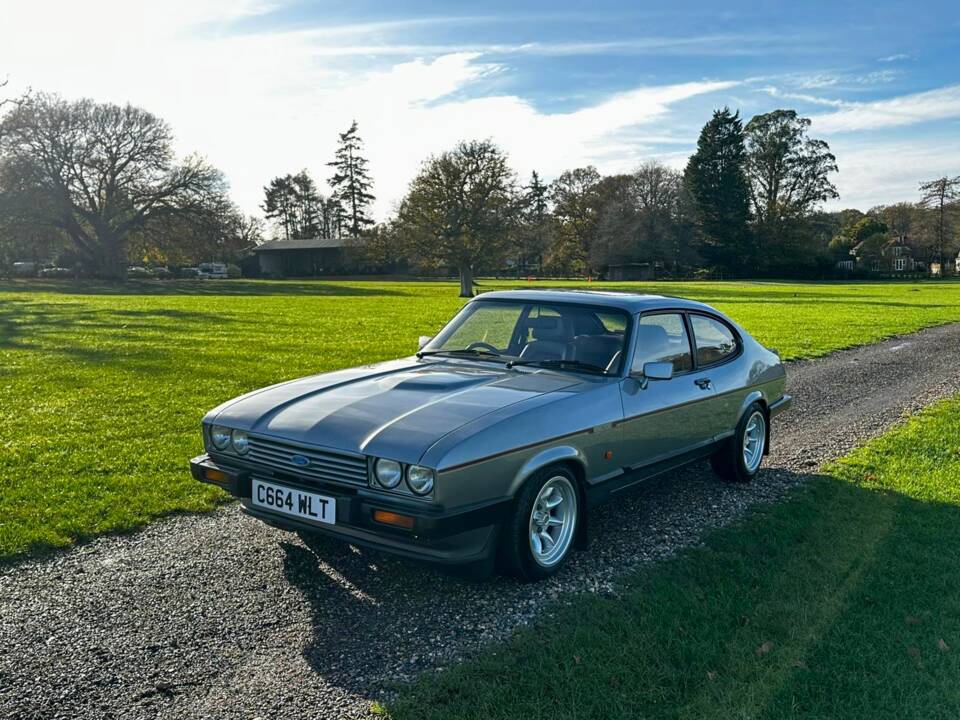 Bild 23/70 von Ford Capri 2,8i (1986)