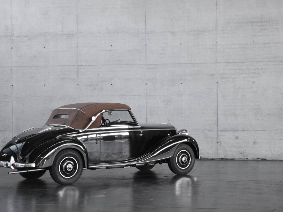Image 9/50 de Mercedes-Benz 170 S Cabriolet A (1951)