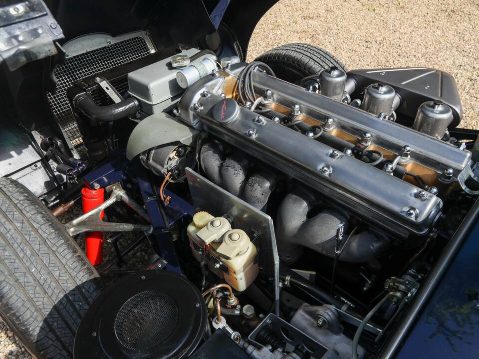 Imagen 36/50 de Jaguar E-Type 4.2 (1964)