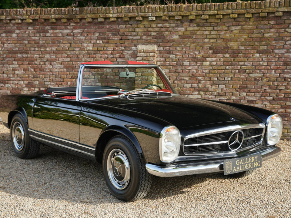 Image 48/50 de Mercedes-Benz 280 SL (1969)