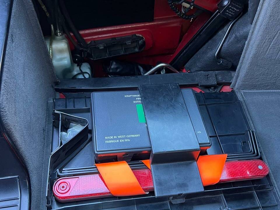 Bild 16/108 von BMW 325ix (1989)