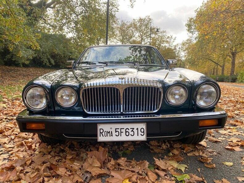 Bild 47/50 von Daimler Double Six (1992)