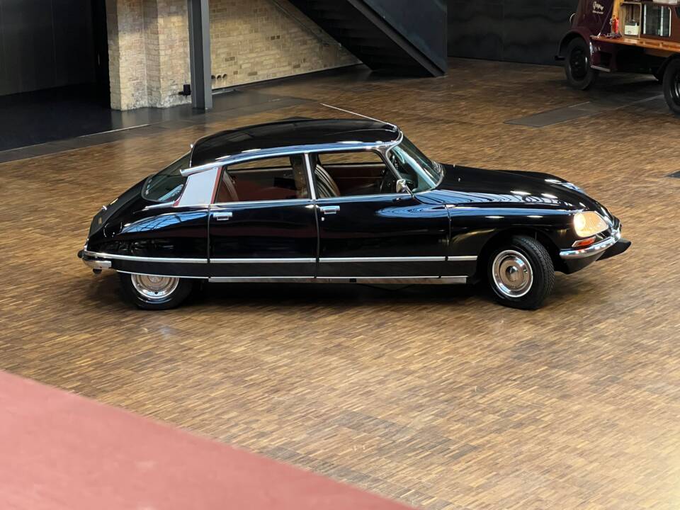 Imagen 9/40 de Citroën DS 23 Pallas (1974)