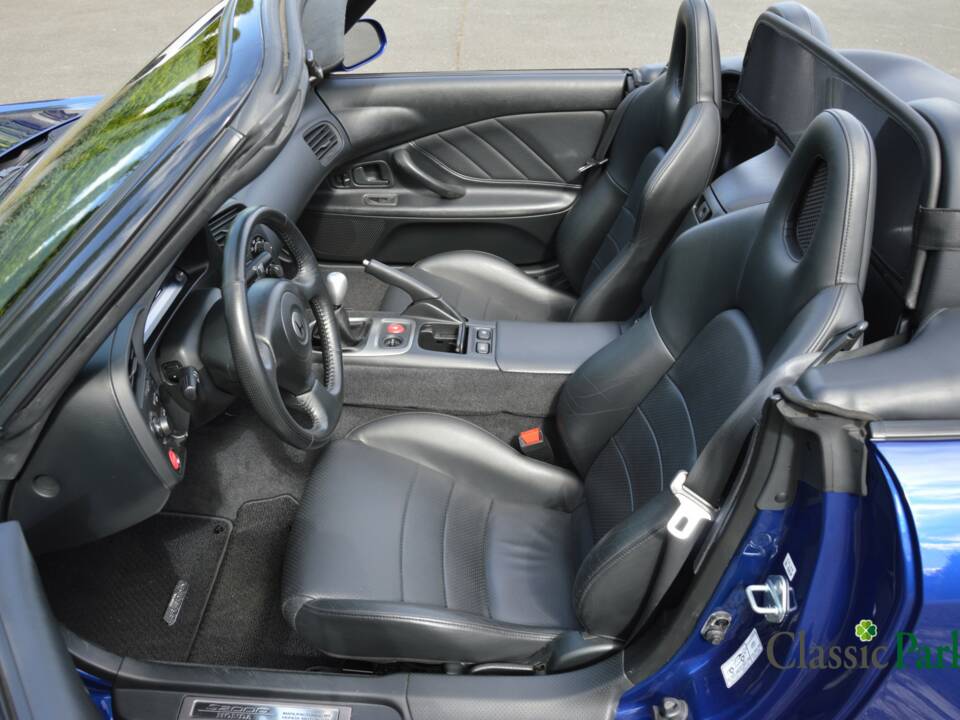 Bild 13/50 von Honda S 2000 (2000)