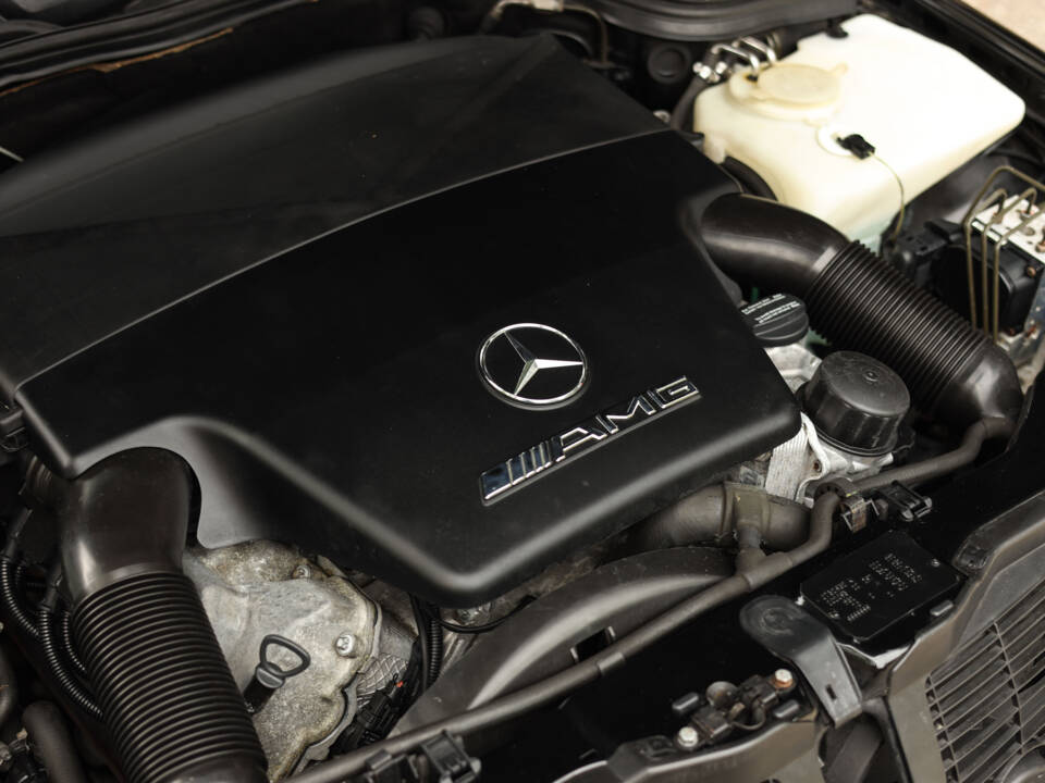 Bild 26/89 von Mercedes-Benz C 43 AMG T (1998)