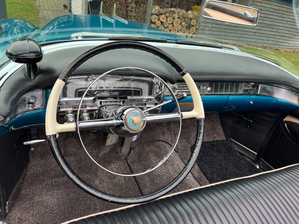 Bild 8/16 von Cadillac Eldorado Biarritz (1955)